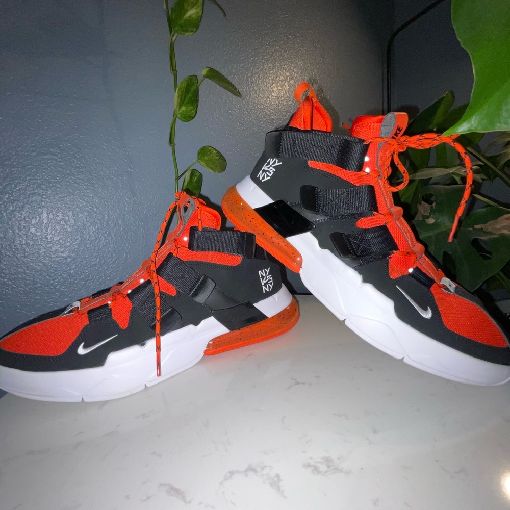 Nike Air Edge 270 Men’s